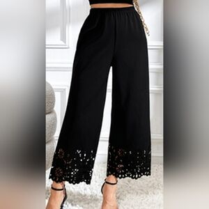 Ann Taylor Women High-Rise Black Pants Size S  Lace Hem Detail, Polyester/Cotton